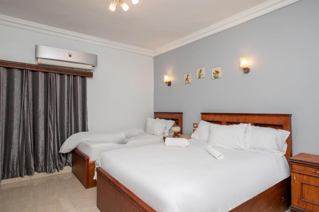 Pyramids Inn Hotel Kafret el-Gabal エクステリア 写真