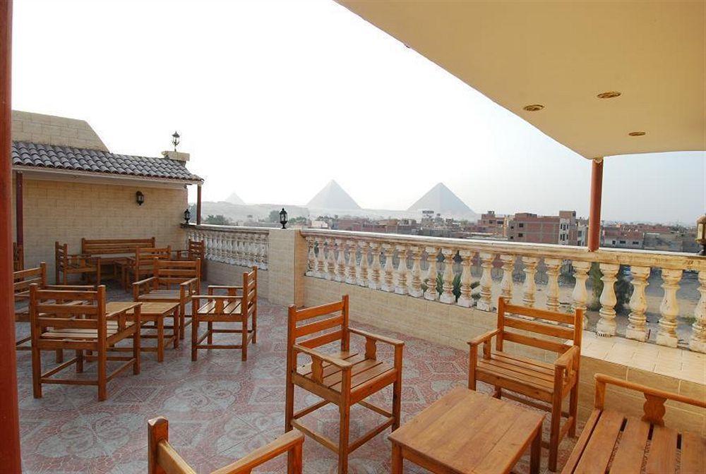Pyramids Inn Hotel Kafret el-Gabal エクステリア 写真