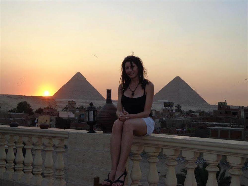 Pyramids Inn Hotel Kafret el-Gabal エクステリア 写真